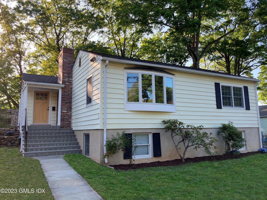 6 Cary Road
