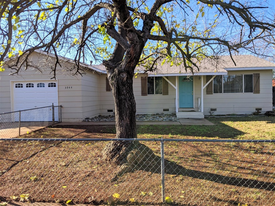 Welcome to 3944 Alta Mesa