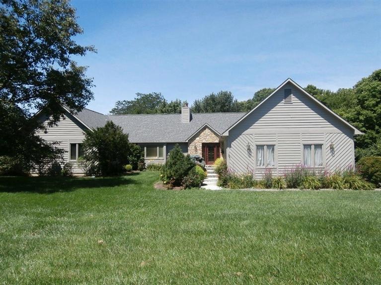 6351 Gem Stone Dr, Liberty Township, OH 45044 - photo 1