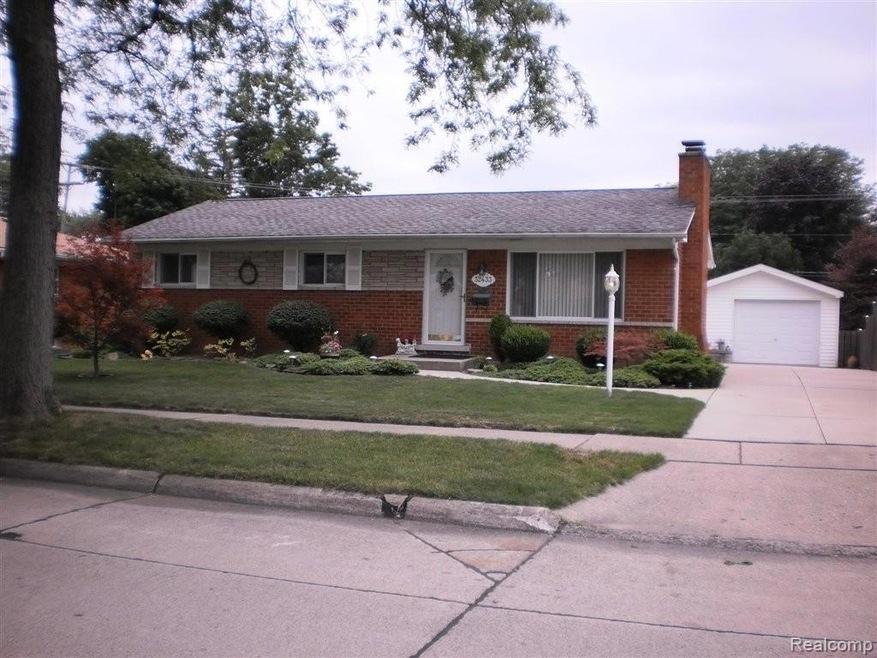 32433 Meadowbrook.JPG