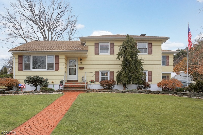 20 Winthrop Rd, Clark, NJ 07066 - photo 1