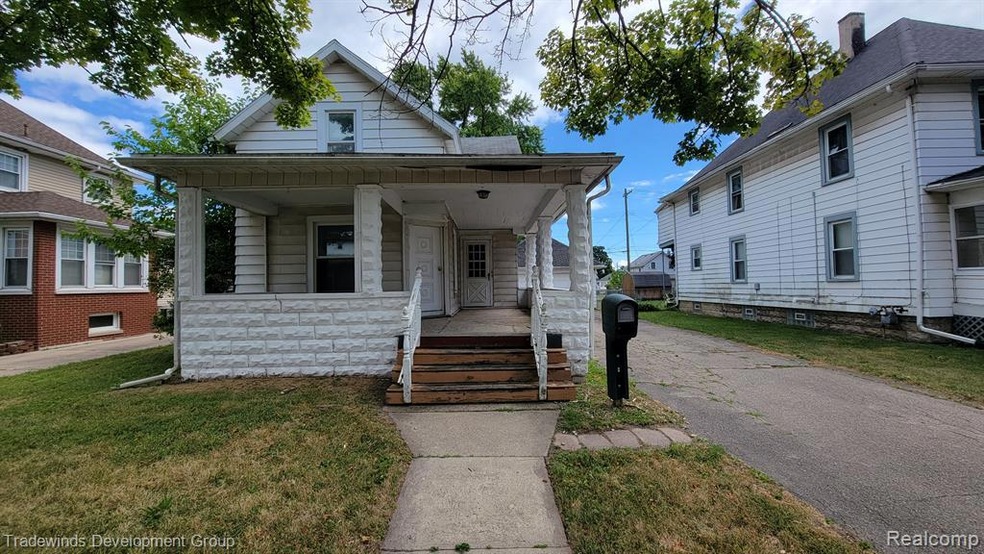 204 Arbor Ave, Monroe, MI 48162