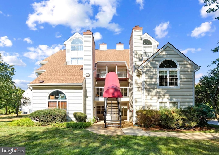 1018 Fallcrest Ct unit 3-301, Bowie, MD 20721 - photo 1