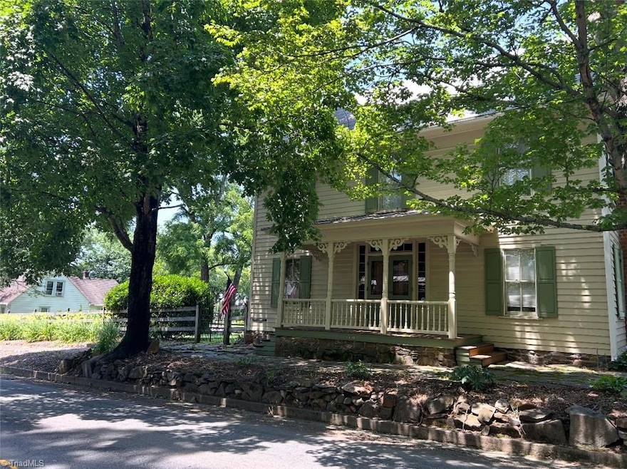 Sold $435,000 • Co-Listing Agent