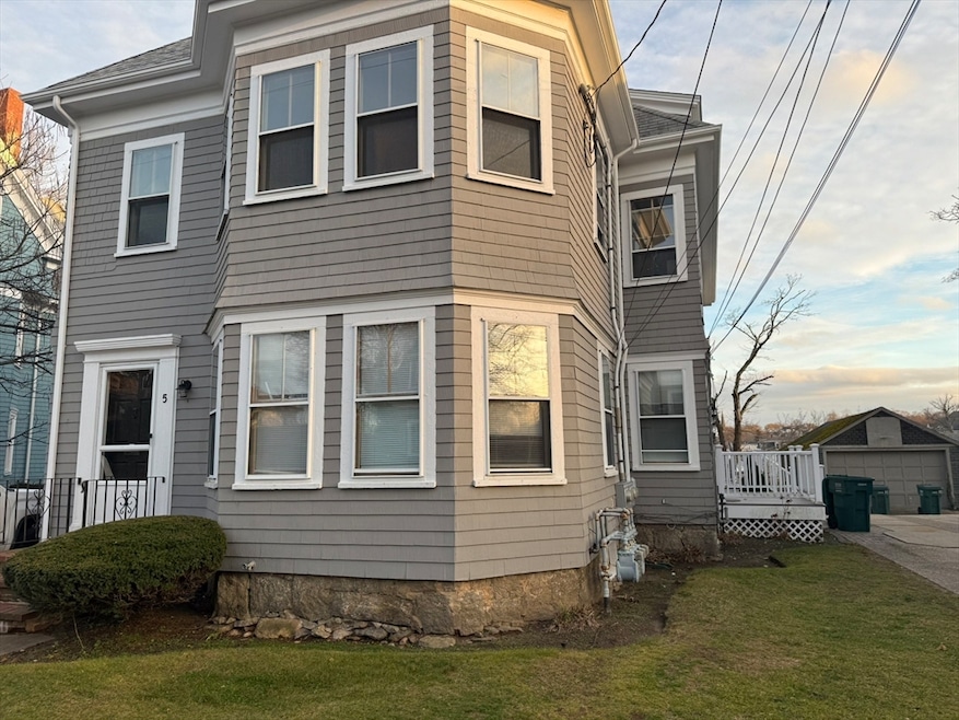 5 Lothrop St, Plymouth, MA 02360 - photo 1