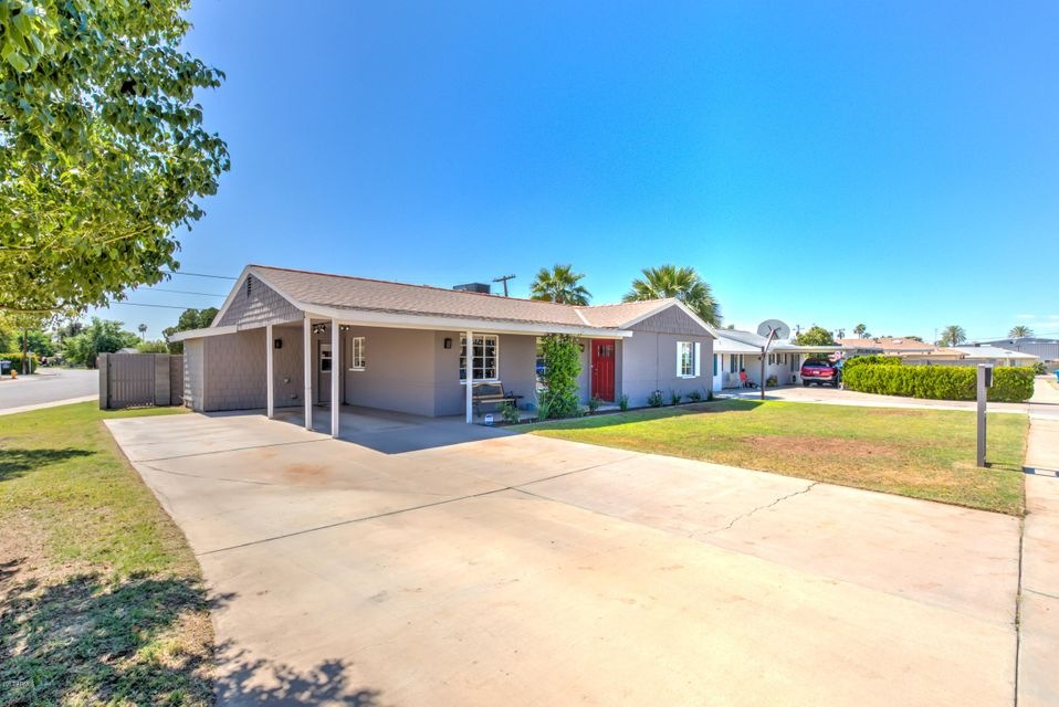 821 E Cavalier Dr-4