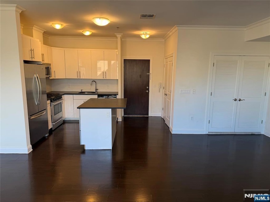 For Rent $3,545/month • Co-Listing Agent