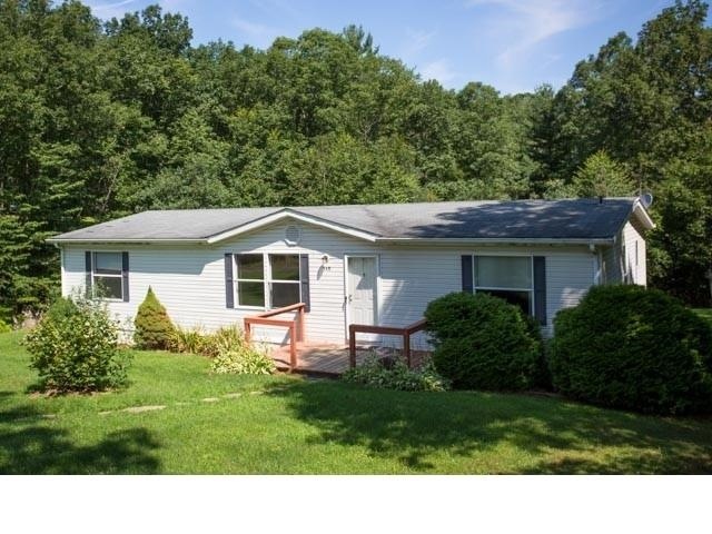348 Buttercup Dr, Mathias, WV 26812 - photo 1