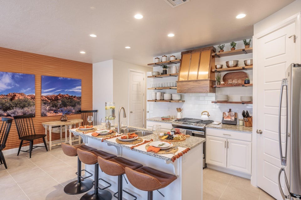 5031 Escapes Dr, St. George, UT 84770 - photo 1