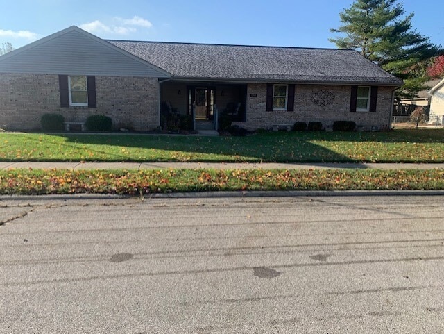 3941 Briar Hill Way, Columbus, IN 47203 - photo 1