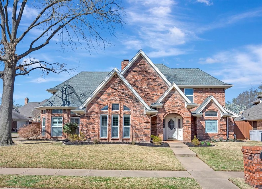 3217 Channing Ln, Bedford, TX 76021 - photo 1