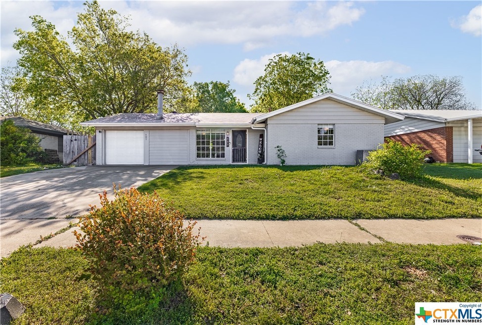 107 Carothers St, Copperas Cove, TX 76522 - photo 1