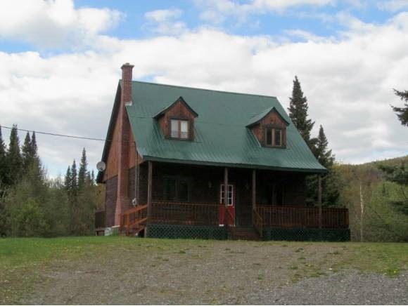 385 Bishop Brook Rd, Stewartstown, NH 03576 - photo 1