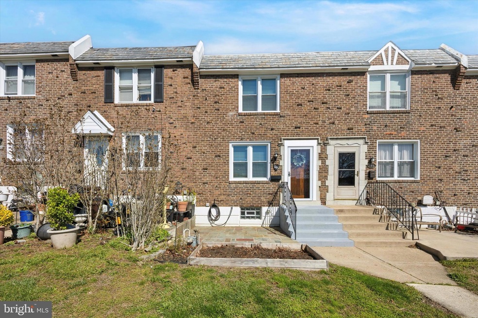 945 Brenton Rd, Drexel Hill, PA 19026 - photo 1