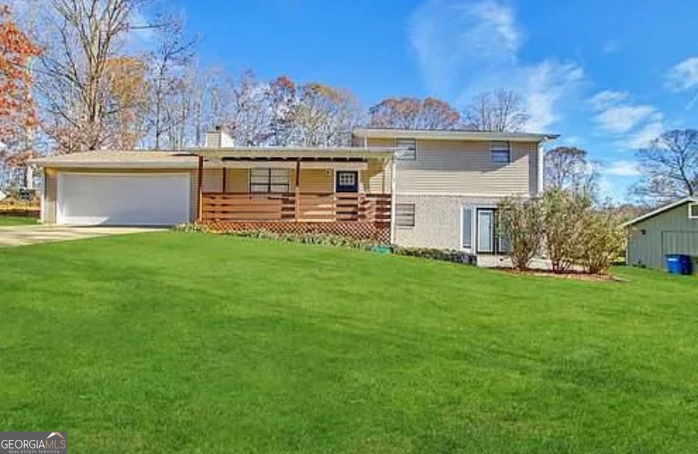 5670 Bob White Ln, Douglasville, GA 30135 - photo 1