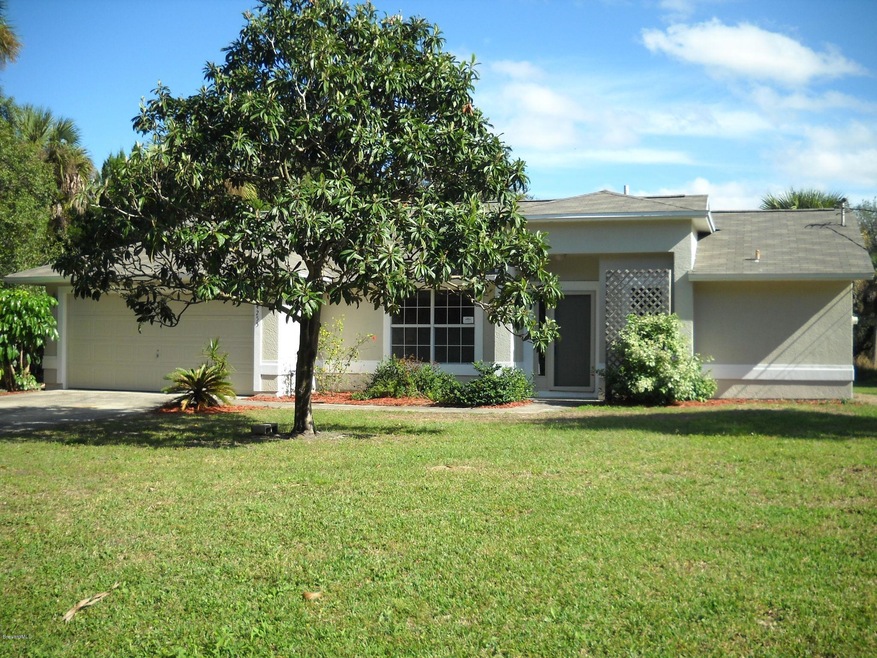 Front exterior view