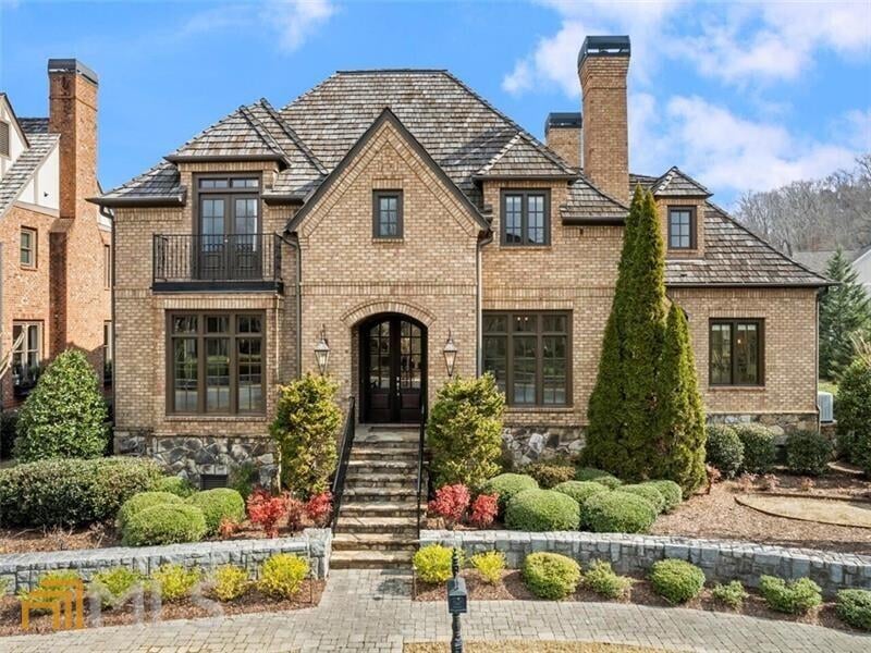 Architectural beauty in the coveted River District