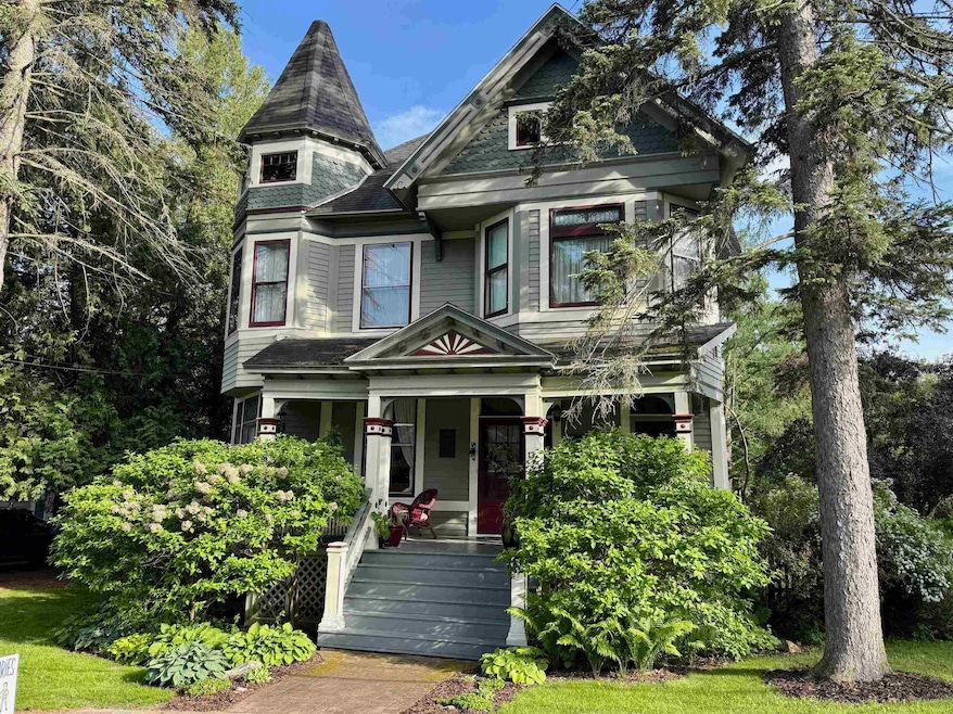For Sale $319,000