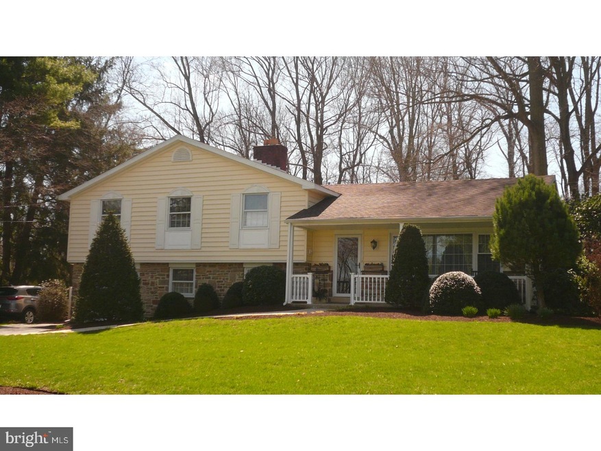 47 Woodland Dr, Glen Mills, PA 19342 - photo 1