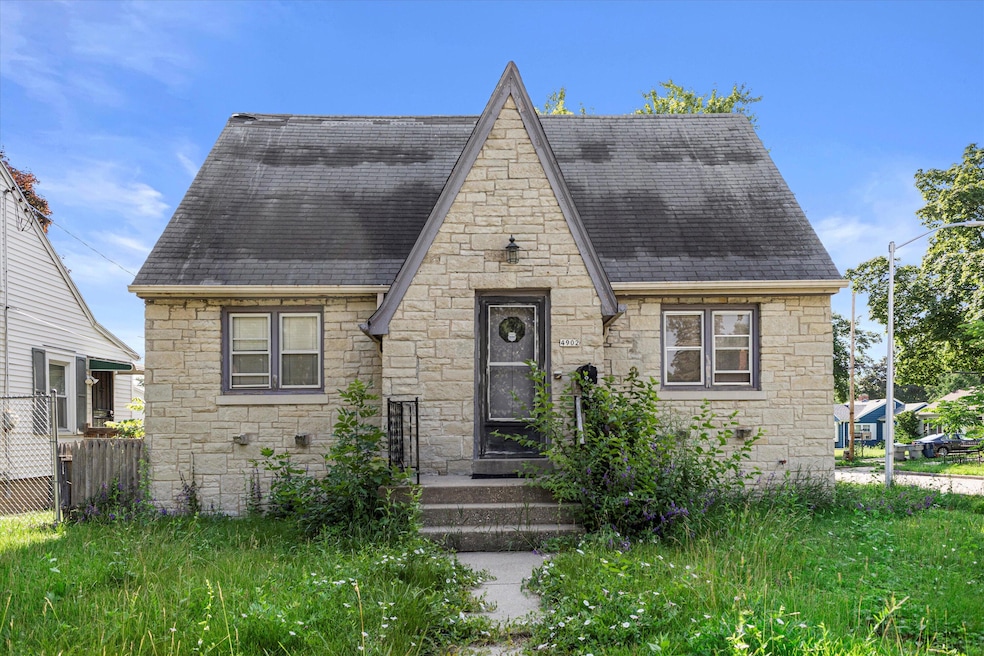 4902 N 53rd St, Milwaukee, WI 53218 - photo 1