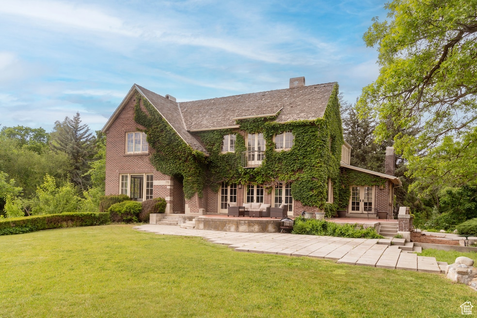 2633 E 6200 S, Holladay, UT 84121 - photo 1