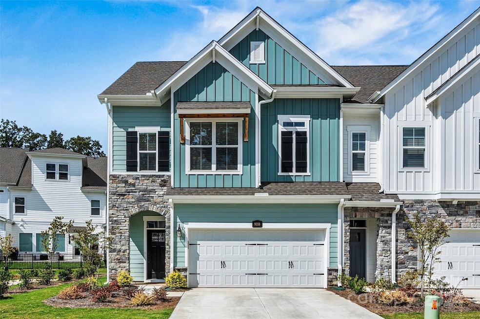 9038 Charles Francis Ln, Cornelius, NC 28031 - photo 1
