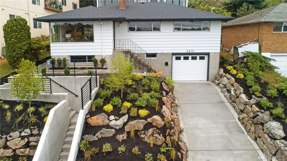 2612 14th Ave W, Seattle, WA 98119 - photo 1