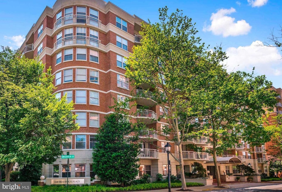 Sold $560,000 • Co-Listing Agent