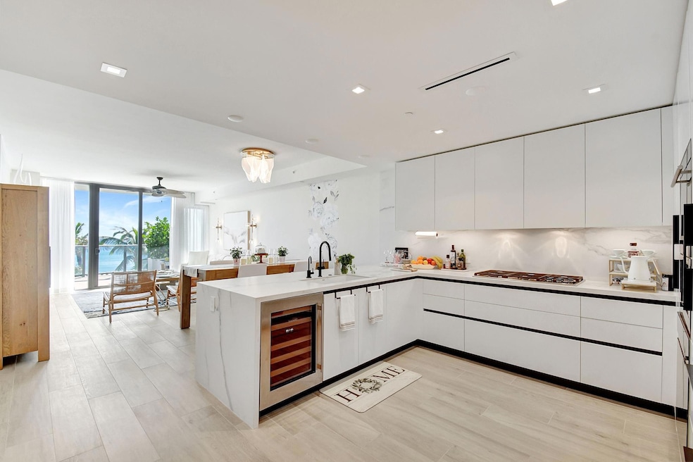 Solemar Pompano Beach unit 303, Pompano Beach, FL 33062 - photo 1