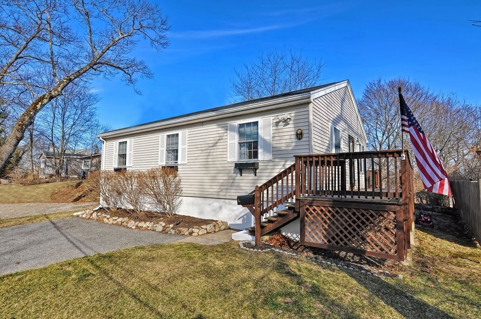 31 Raleigh Rd, East Weymouth, MA 02189 - photo 1