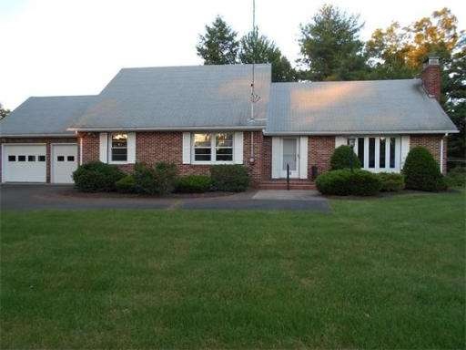 24 Cornish Dr, Westfield, MA 01085 - photo 1