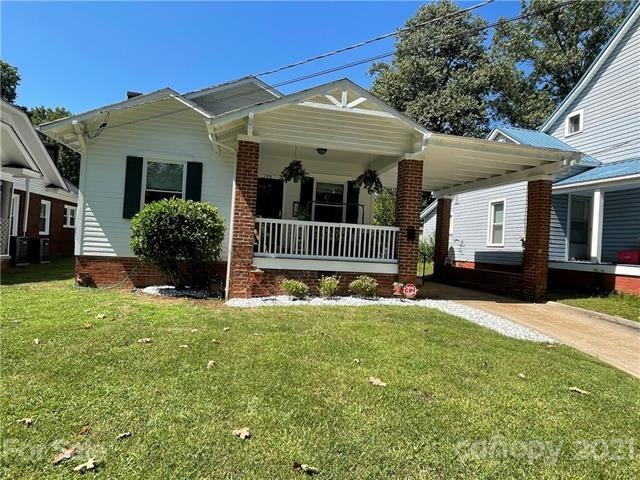 129 Park St, Statesville, NC 28677 - photo 1
