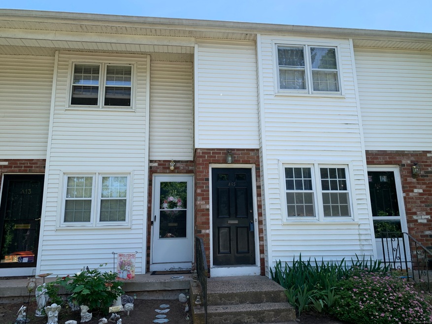 15 Georgetown Dr unit A, Enfield, CT 06082 - photo 1