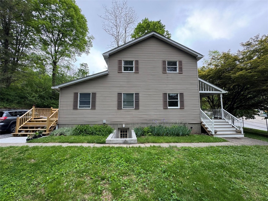 352 Main St, Cold Spring, NY 10516 - photo 1