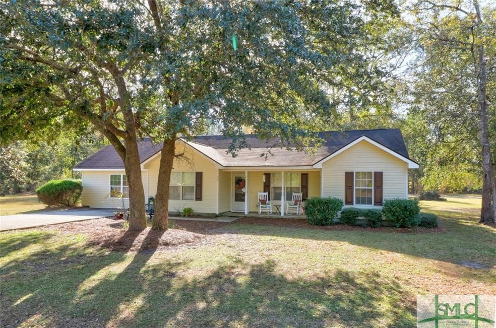 Welcome Home to 102 Ellis Dr  Rincon, Ga  31326