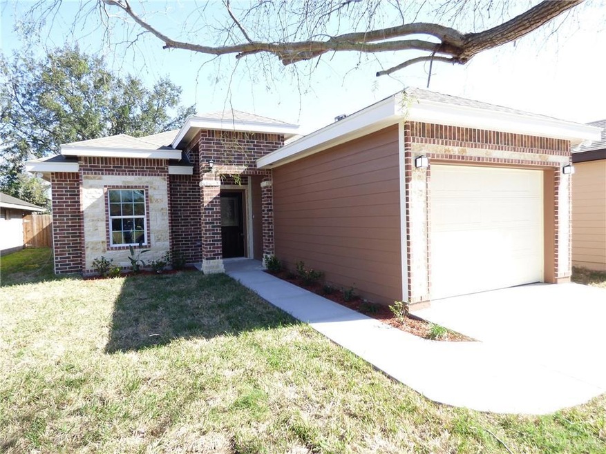 810 Pearl Dr, Donna, TX 78537 - photo 1