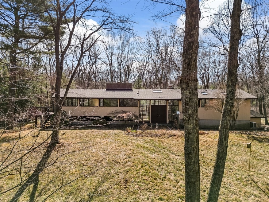 168 Stoney Gate, Carlisle, MA 01741 - photo 1