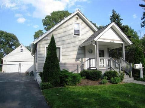 959 Hammond Ave, Flint, MI 48503 - photo 1