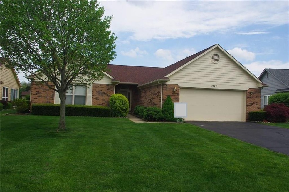5789 Crystal Bay Dr W, Plainfield, IN 46168 - photo 1