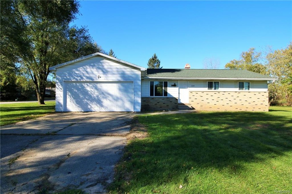 13345 N Bray Rd, Clio, MI 48420 - photo 1