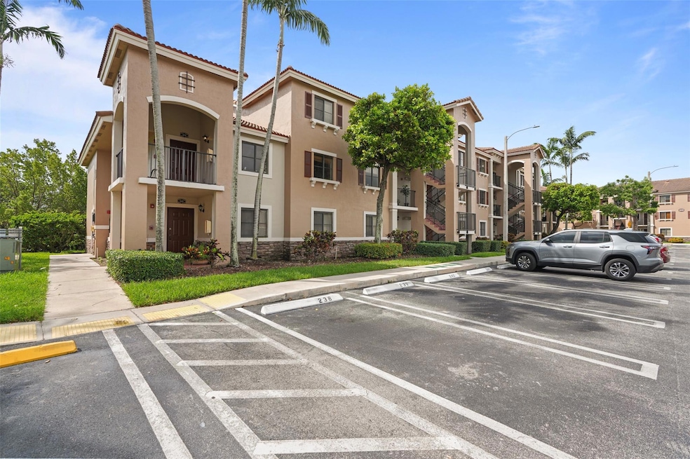 22921 SW 88th Place unit 201, Cutler Bay, FL 33190 - photo 1