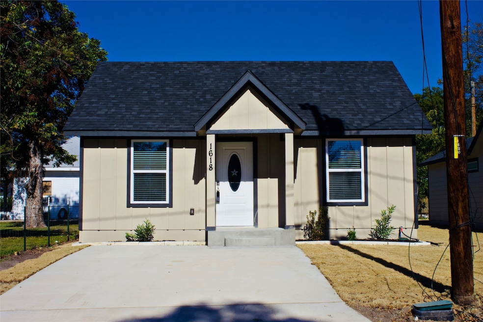 1618 Cleveland St unit 1616, Greenville, TX 75401 - photo 1