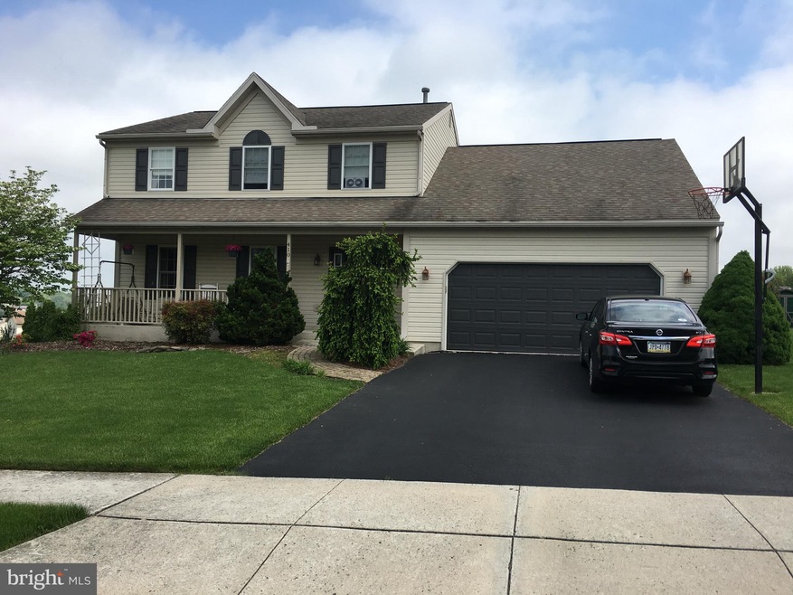 410 Unami Dr, Reading, PA 19608 - photo 1