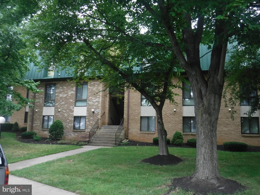 1022 Brinker Dr unit 302, Hagerstown, MD 21740 - photo 1