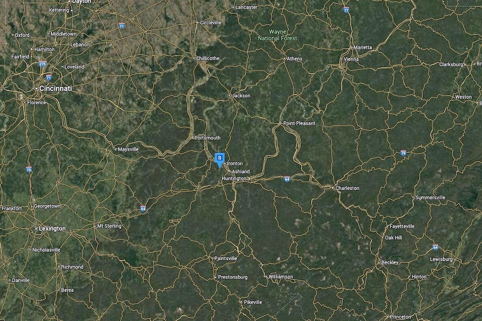 55 Ivy Ln, Russell, KY 41139 - photo 1