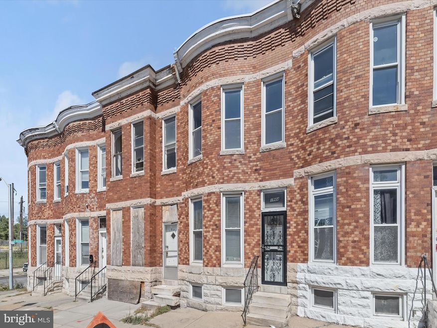 1944 W Mosher St, Baltimore, MD 21217 - photo 1