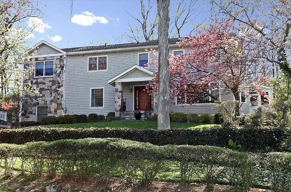 Sold $3,600,000 • Co-Listing Agent