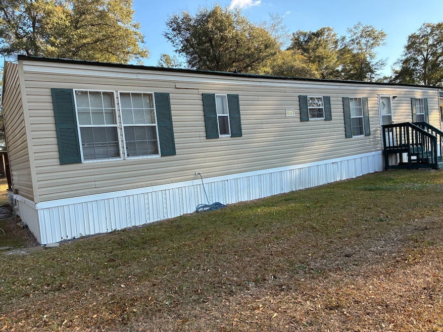 985 Moore Dr, Barnwell, SC 29812 - photo 1