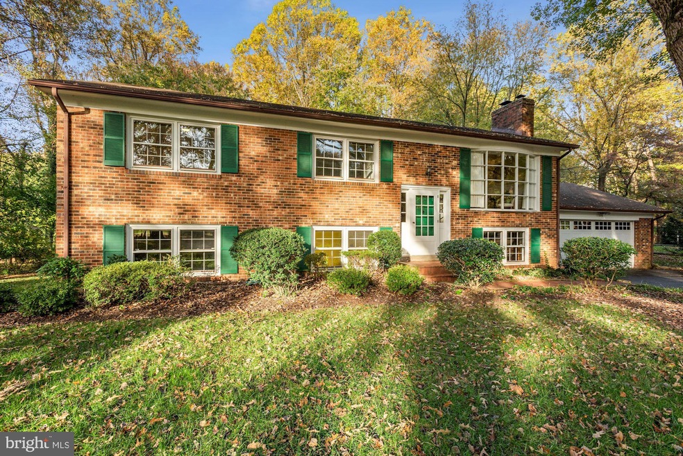 12336 Myterra Way, Herndon, VA 20171 - photo 1