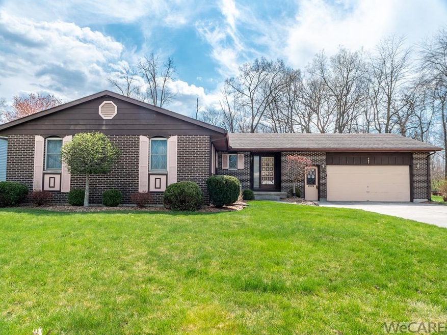 687 Coventry Green, Saint Marys, OH 45885 - photo 1